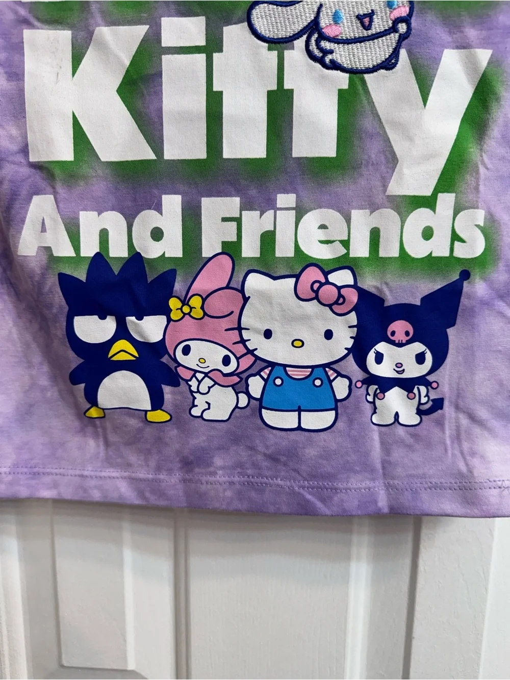 Hello Kitty Girl’s Purple Tie-Dye Tee with Green & White Logo Size XS (4/5) NEW!